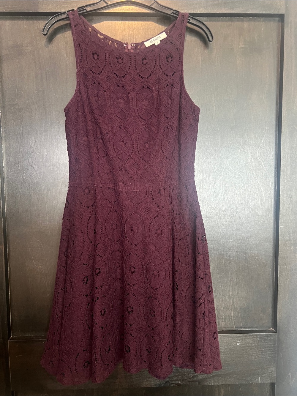 BB Dakota Sleeveless Burgundy Lace Midi Dress